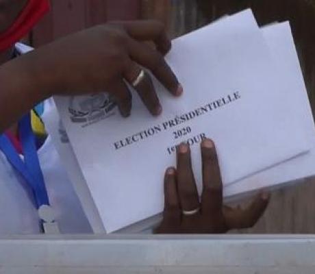 Vote counting under way in Guinea - Copyright © africanews AFP