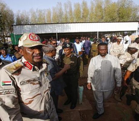 Abd al-Rahim Hamdan Dagalo (R, front), a commander of Sudan's Rapid Support Forces (RSF) paramilitar