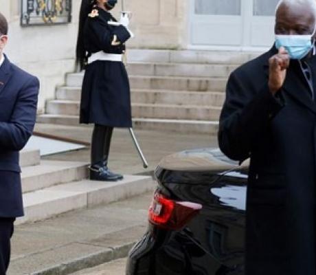 Mali's transitional president, Bah N'Daw with French president Emmanuel Macron in