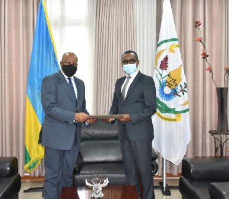 South African High Commissioner-Designate Mandisi Bongani Mabuto Mpahlwa with Rwanda's Foreign Affai