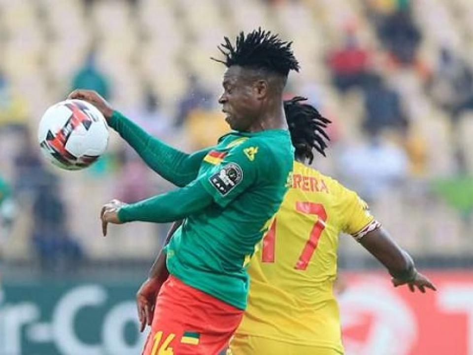 Cameroon defeated Zimbabwe 1-0