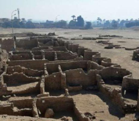 The excavation team say the ancient city uncovered near Luxor is the "largest" ever found in Egypt and dates back to a golden age during the reign of Amenhotep III, 3,000 years ago